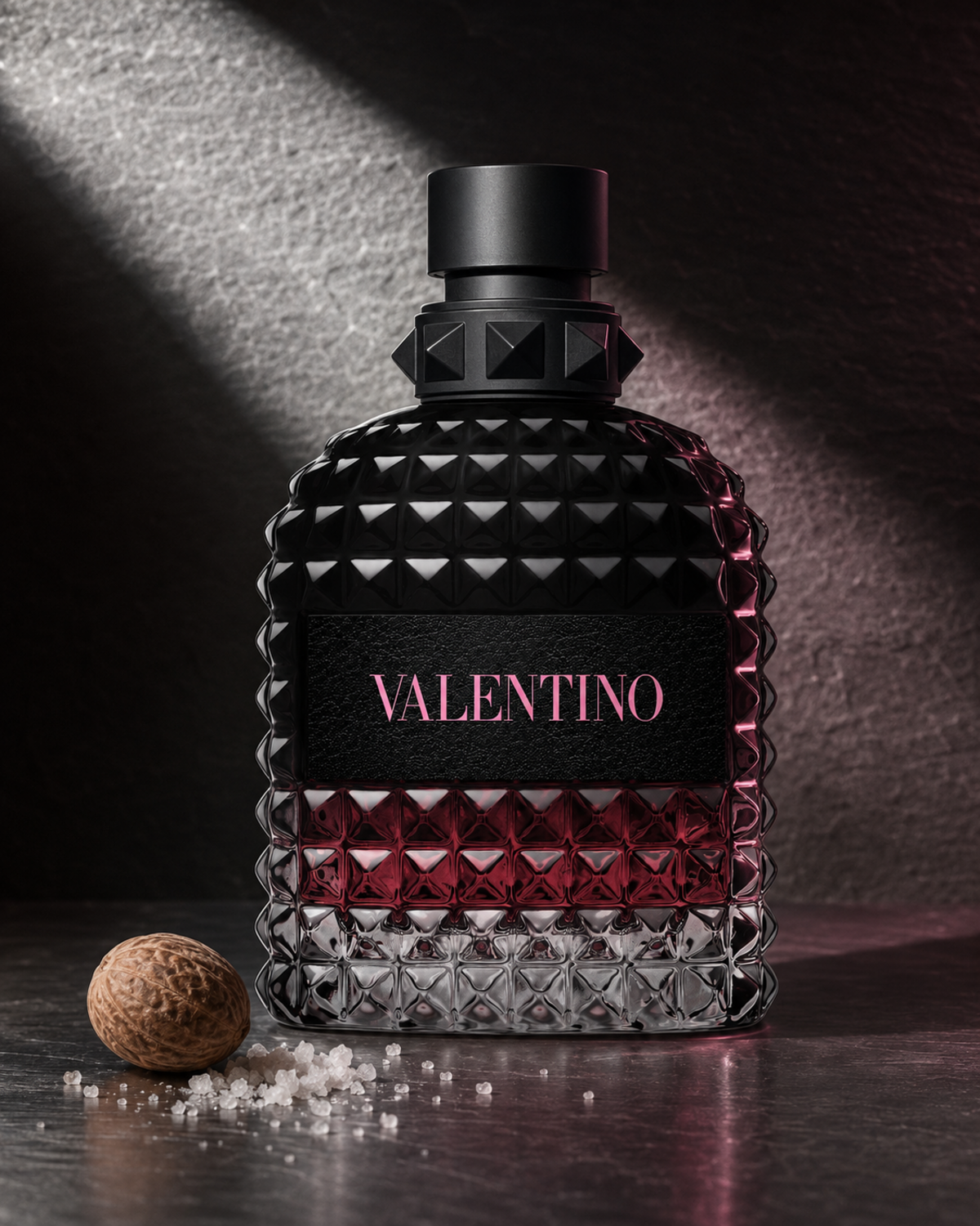 Valentino Uomo Born in Roma Intense Eau de Parfum - صورة حملة عطرية: 04 campaign nutmeg salt atelier